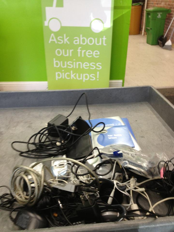 responsible ewaste recycle green citizen